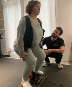 Mujer entrena en Barcelona Sants