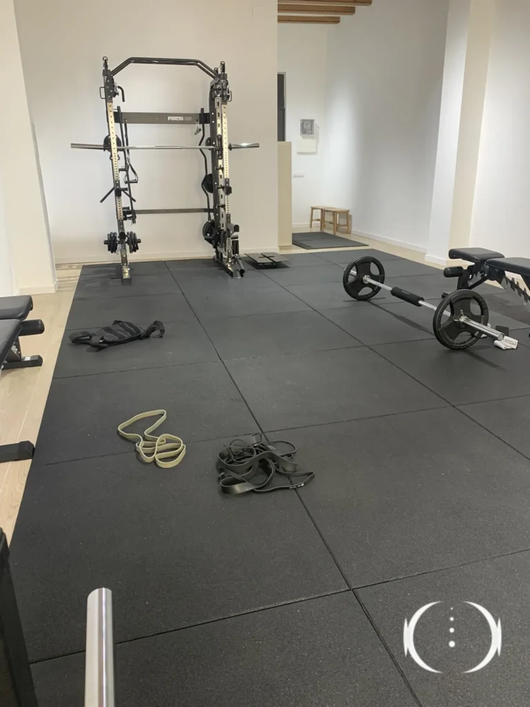 Sala de entrenamiento personal KenkoTraining en El Clot Poble Nou Barcelona 06