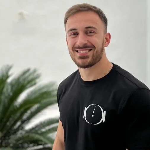 Antoine nuestro Readaptador Fisioterapeuta Personal en Barcelona